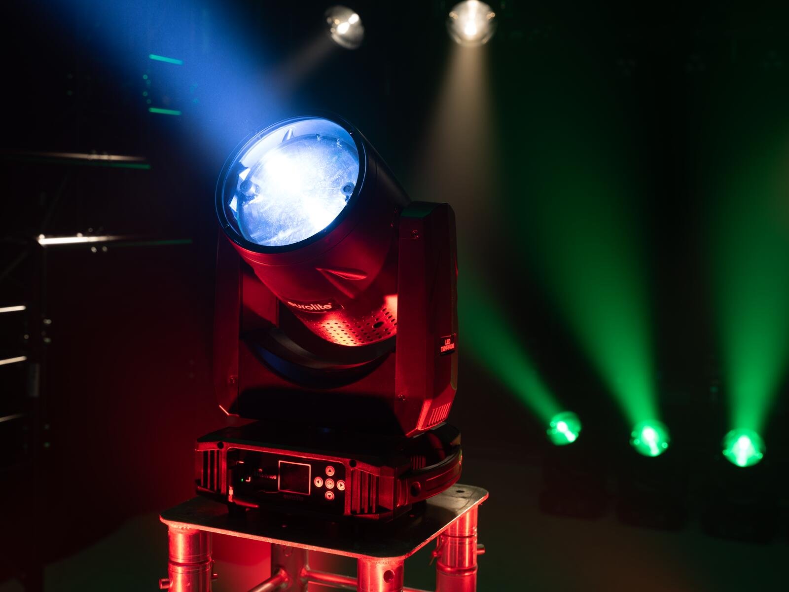 LED TMH-W400 Moving-Head Wash Zoom	